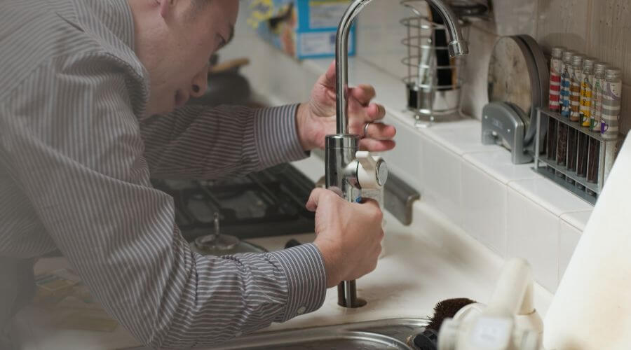 Professional bathroom faucet installation in Everett, WA